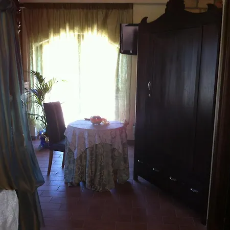 Il Feudo Dei Pierleoni Aparthotel Celano