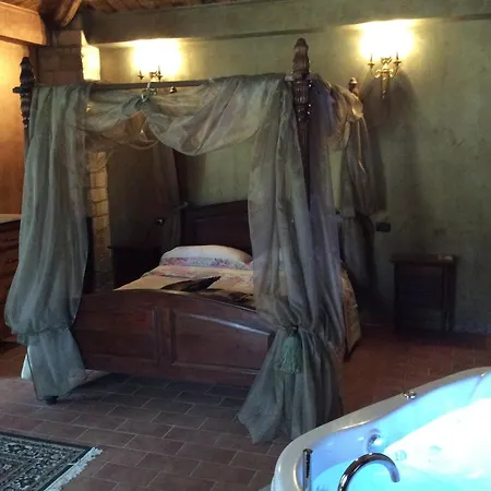 Il Feudo Dei Pierleoni Aparthotel