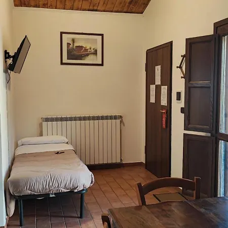 아파트호텔 Il Feudo Dei Pierleoni 4*