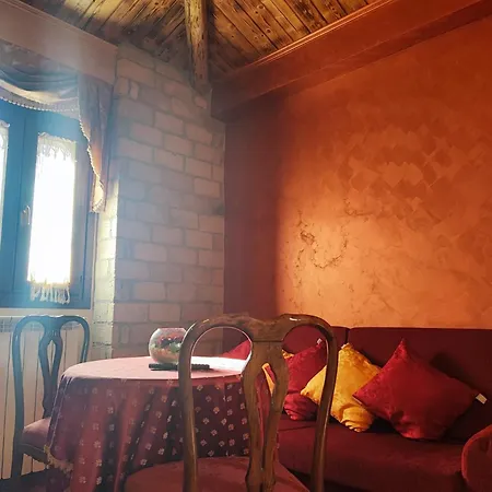 Il Feudo Dei Pierleoni Aparthotel