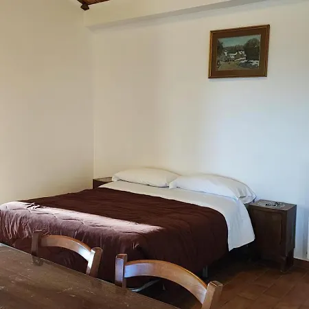 Il Feudo Dei Pierleoni Aparthotel 4*