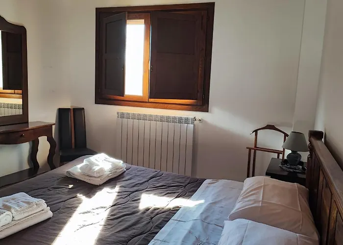 Il Feudo Dei Pierleoni Селано