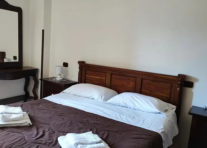 Il Feudo Dei Pierleoni Aparthotel Celano