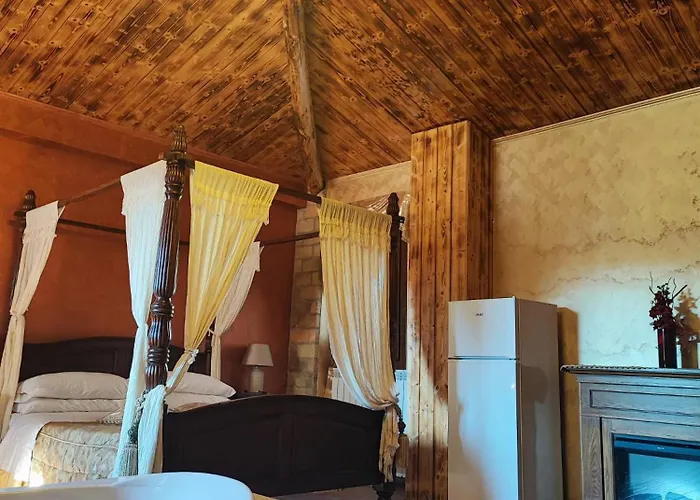 Il Feudo Dei Pierleoni 4* Селано