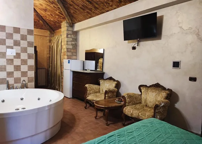 Il Feudo Dei Pierleoni 4*