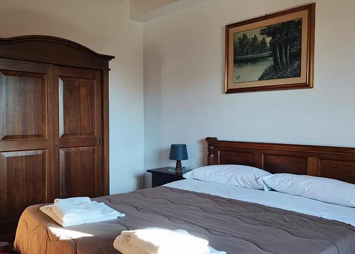 Il Feudo Dei Pierleoni Aparthotel Celano