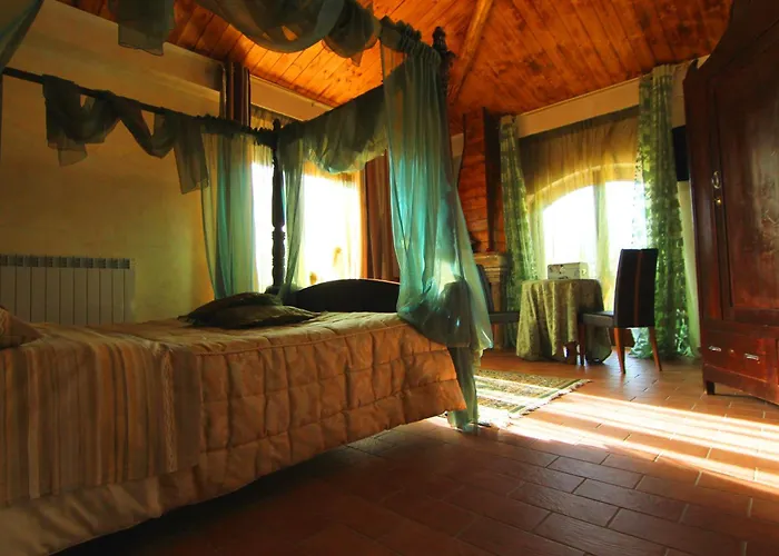 Il Feudo Dei Pierleoni 4* Селано